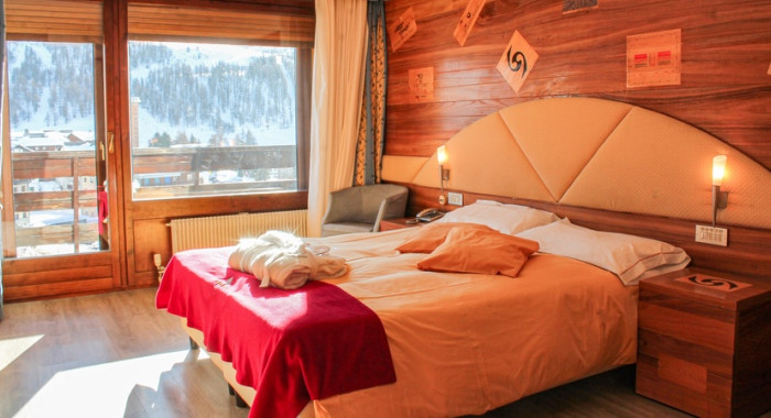 Grand Hotel Sestriere, Sestriere ski chalet, image 8